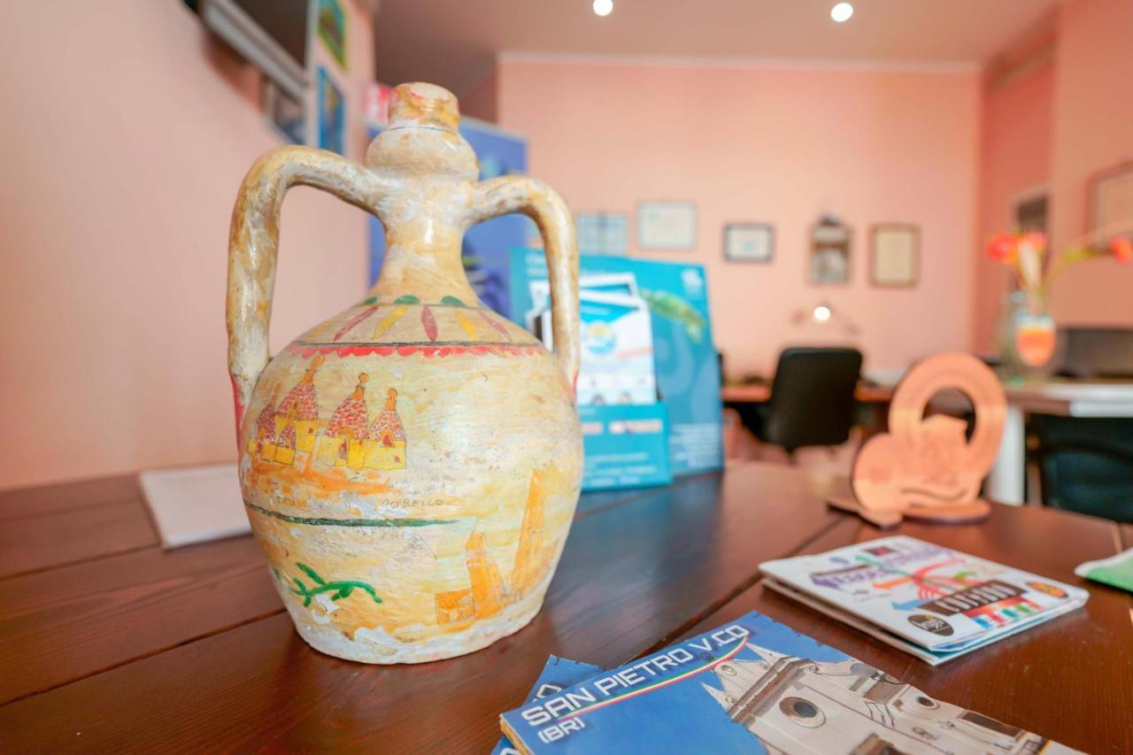 Bed And Breakfast Cairoli Exclusive Room San Pietro Vernotico Exteriér fotografie
