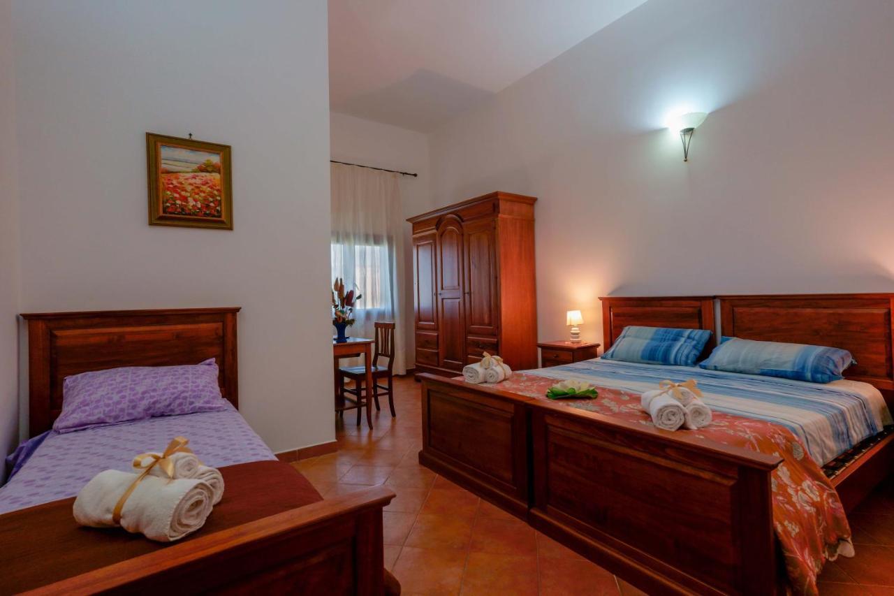 Bed And Breakfast Cairoli Exclusive Room San Pietro Vernotico Exteriér fotografie